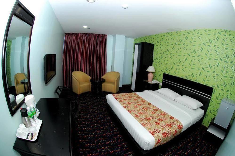 Bluebell Hotel Скудай Екстер'єр фото